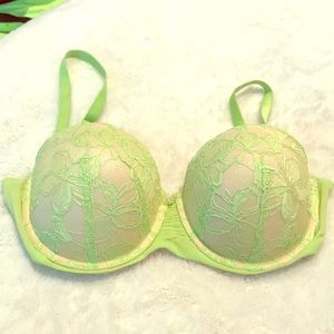 Victoria’s Secret Balconet Bra